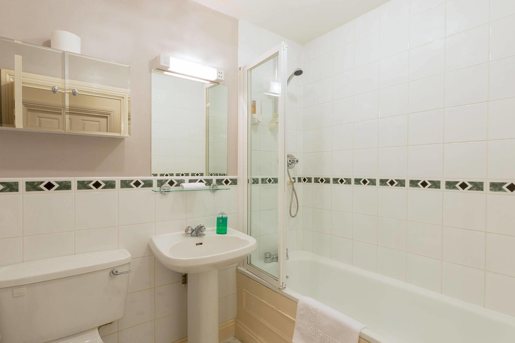 Park Lane City Aparthotel London